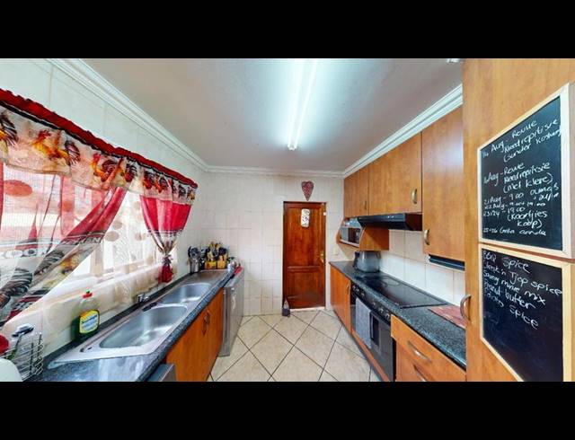 3 BEDROOM HOUSE FOR SALE IN KENLEAF